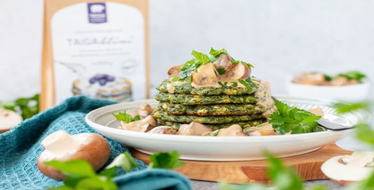 Spinatblinis mit Pilzcremesauce (VEGAN)